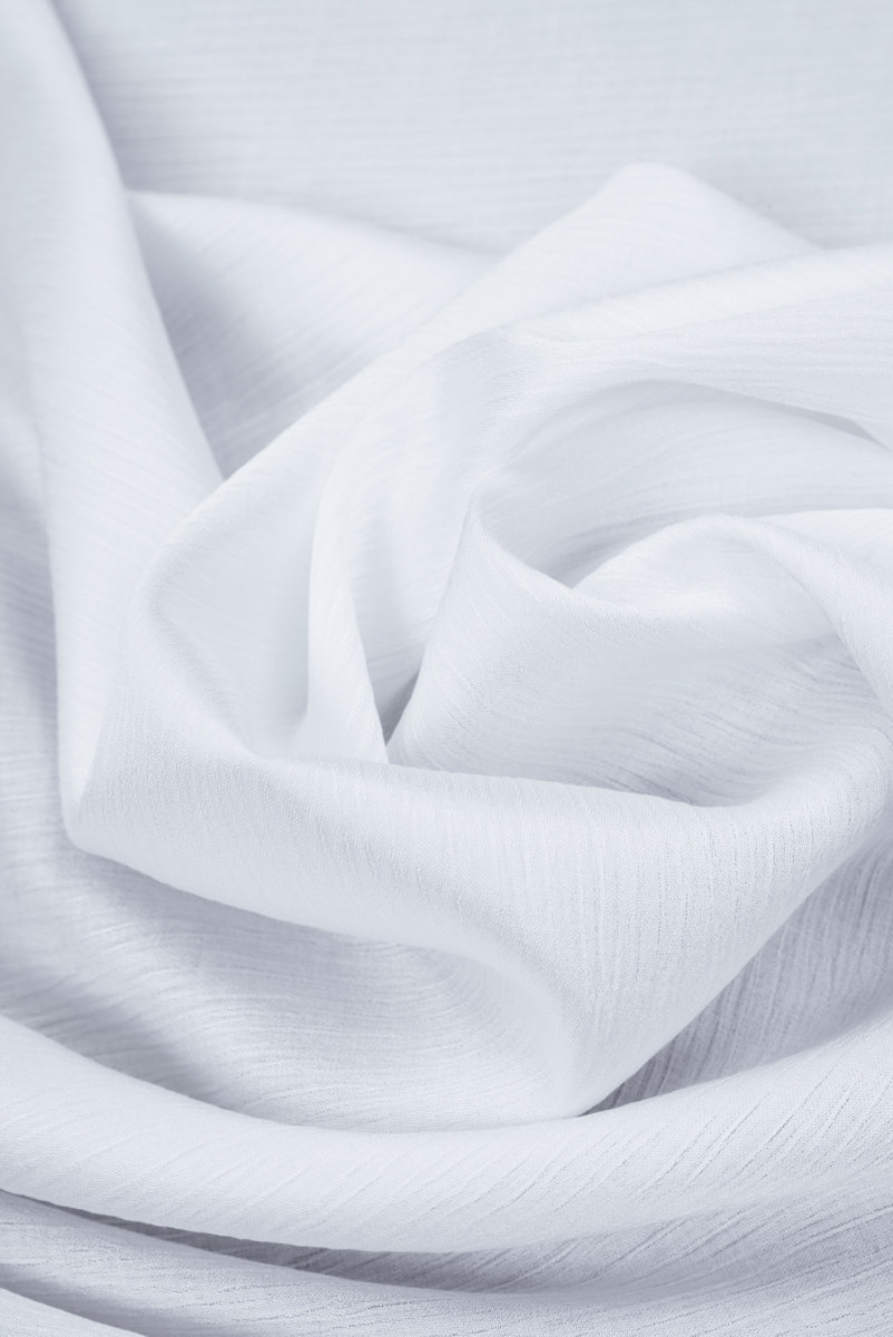 Cross-cut viscose in two colours