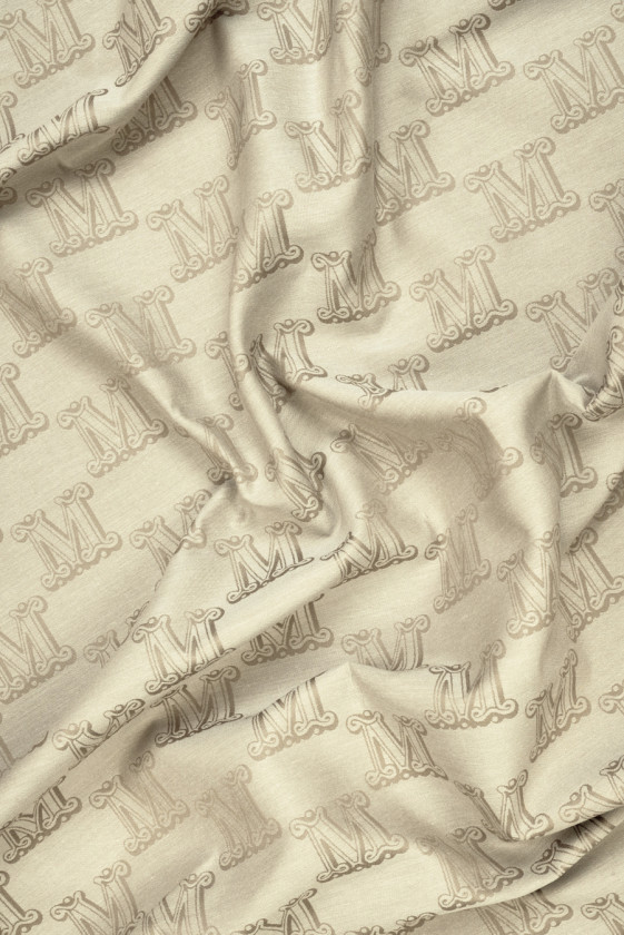 Beige Stiff Cotton M