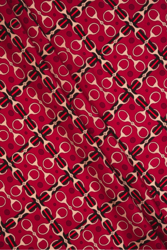 Jacquard selyem csatokkal...