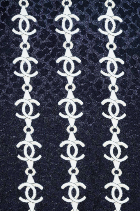 Jacquard silk with chains dark navy blue