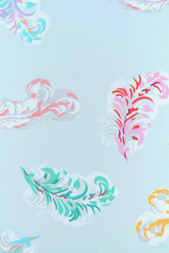 Cotton batiste with large feathers