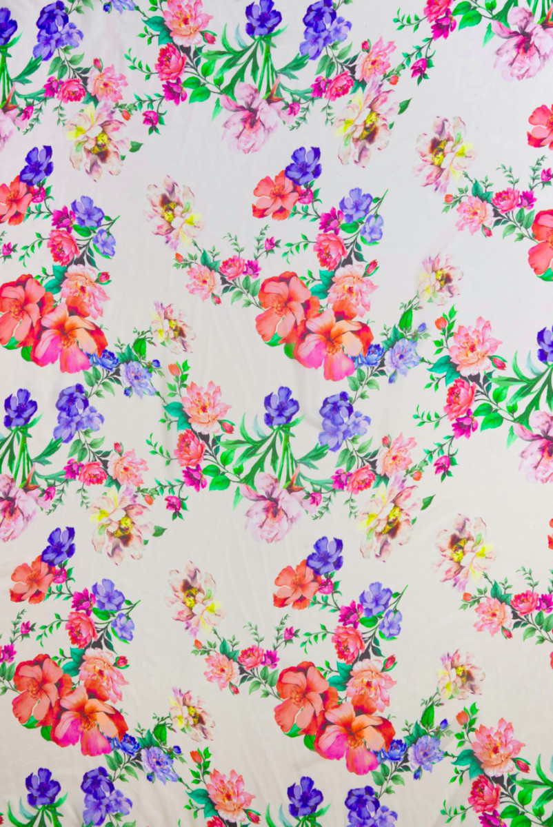 Muslin viscose silk with flowers