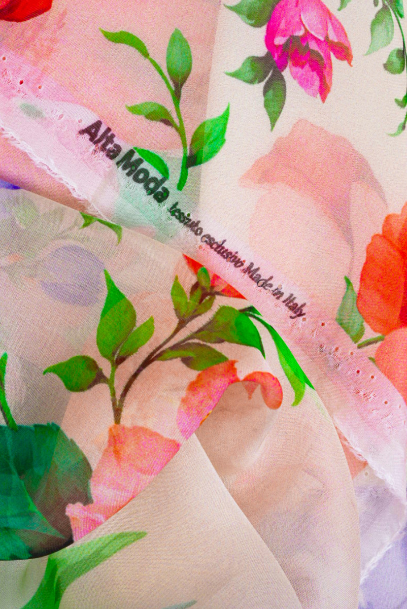 Muslin viscose silk with flowers
