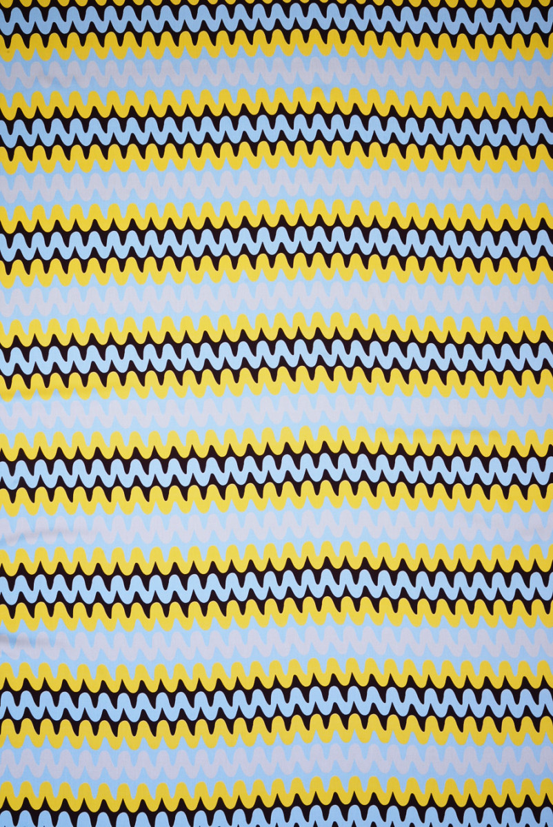 Viscose in yellow zigzags