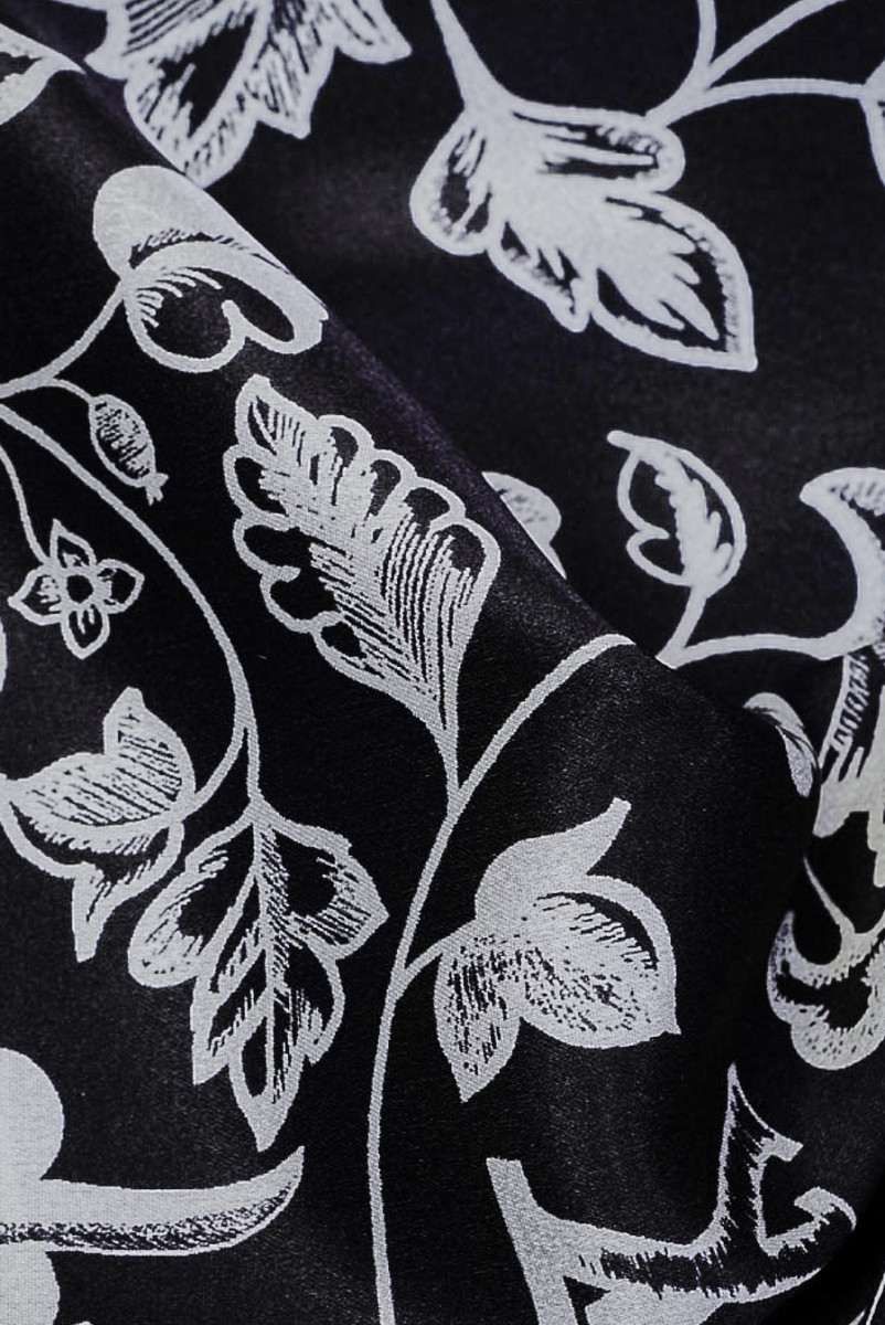 Seda satén firmada negra KUPON 100cm