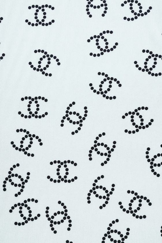 Zijden satijn gesigneerd crèmekleurige COUPON 120cm