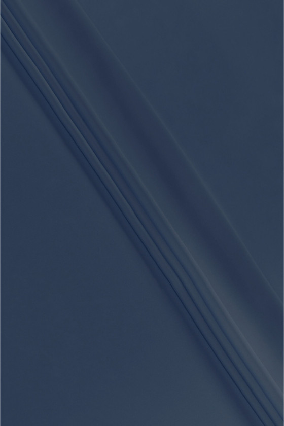 Marineblauer Seidenstoff