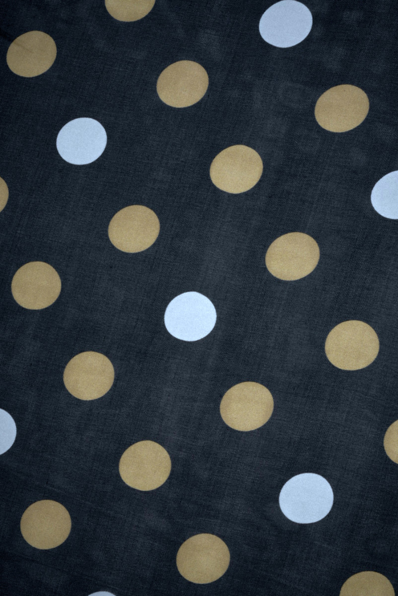 Muslin and viscose silk with polka dots