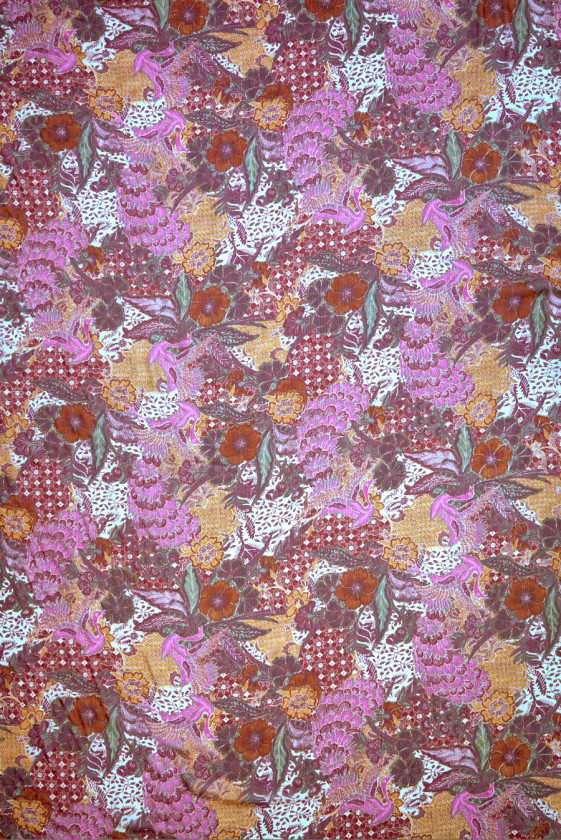 Polyester-Chiffon mit floralen Motiven