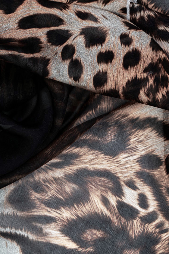 Musselin-Viskose-Seide mit Leopardenmuster
