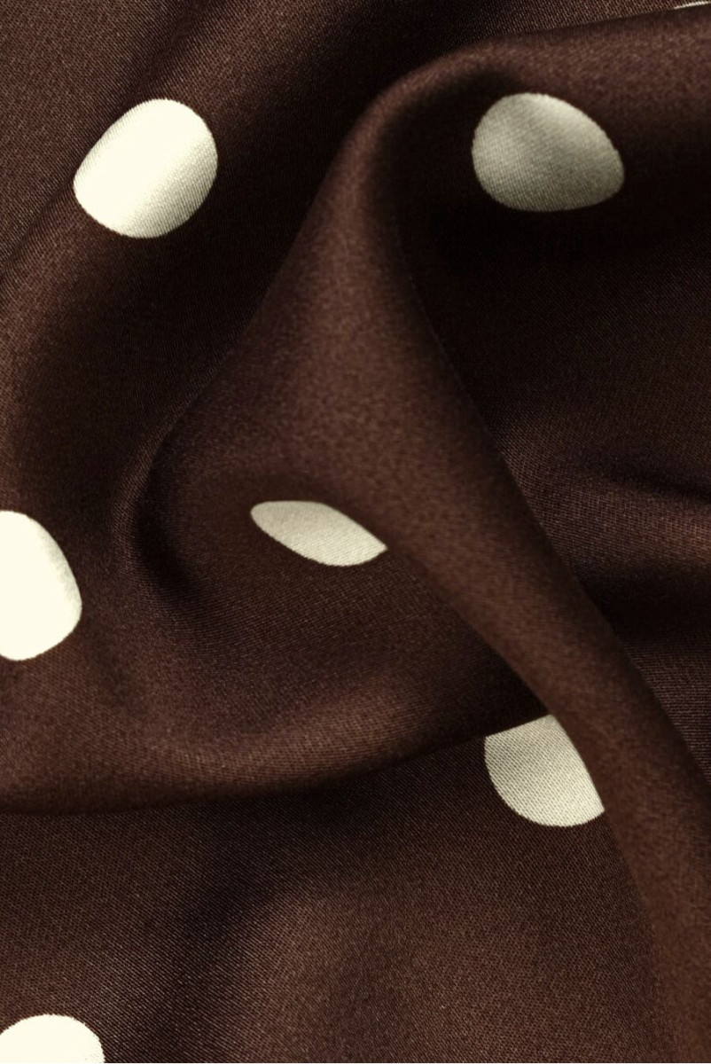 Bruine viscose met erwtendots ecru COUPONS