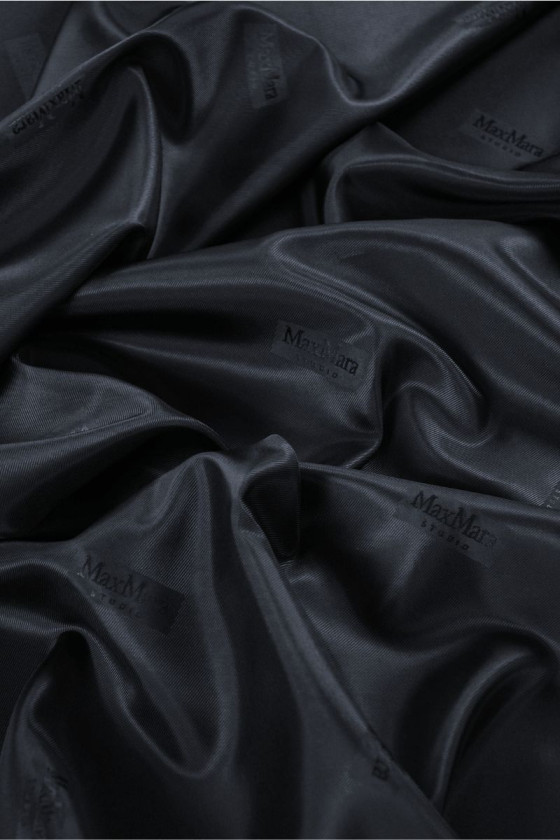 Signature lining dark navy blue