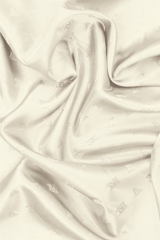 Signature ecru lining