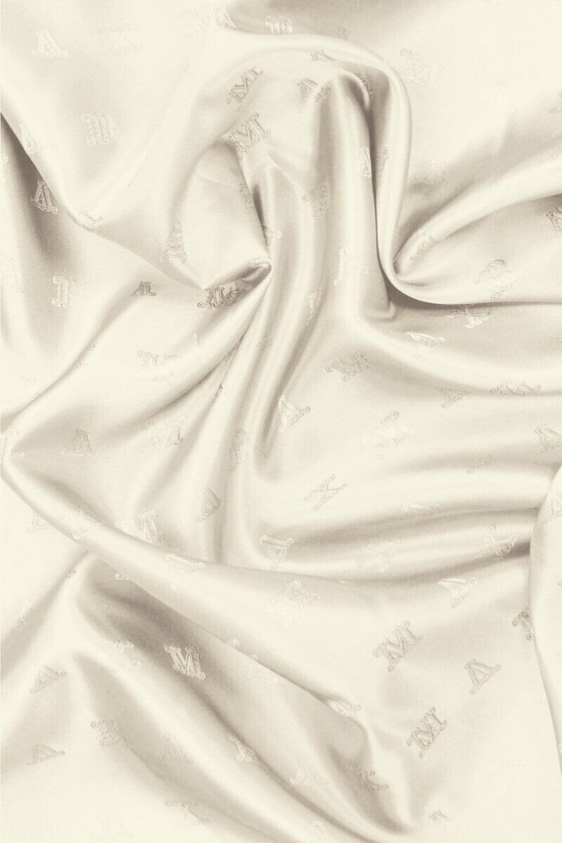 Signature ecru lining