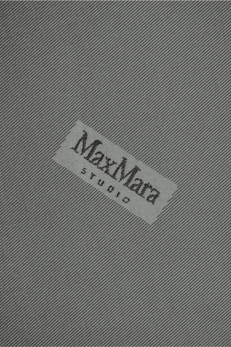 Signature lining grey