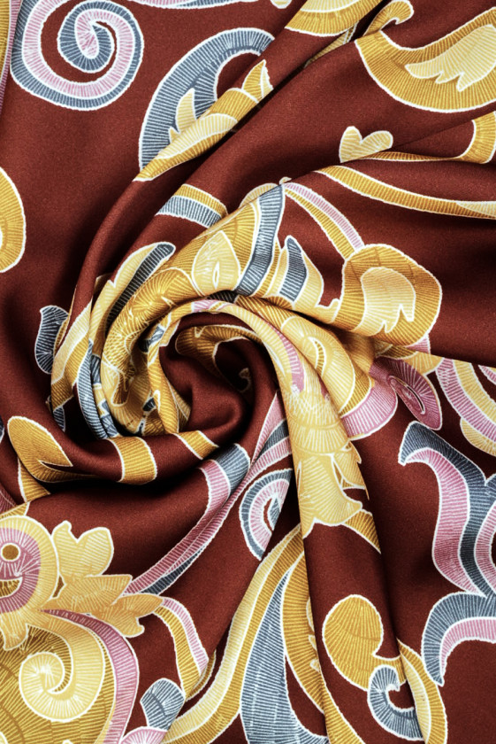 Brown viscose with large ornaments