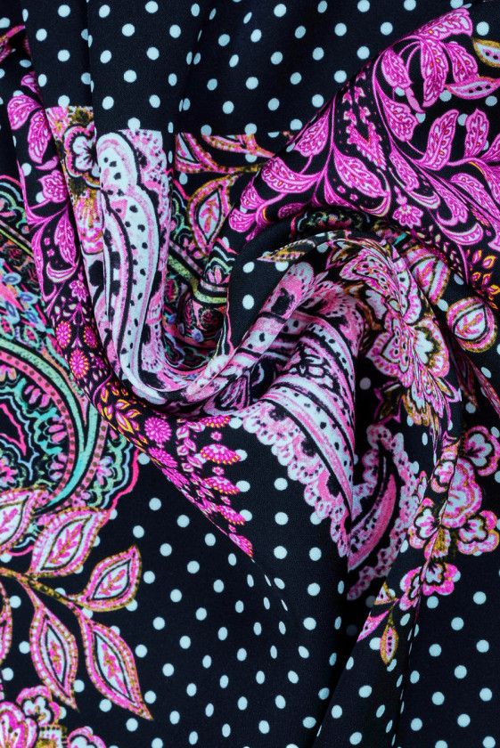 Viskózové bodky a kupóny paisley