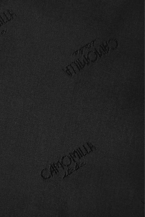 Signature lining black