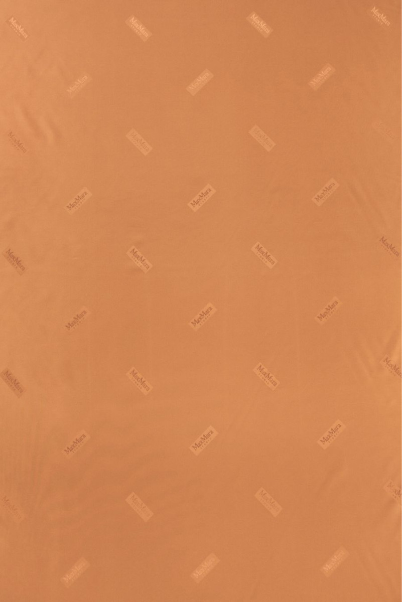 Kamelfarbenes Signature-Futter