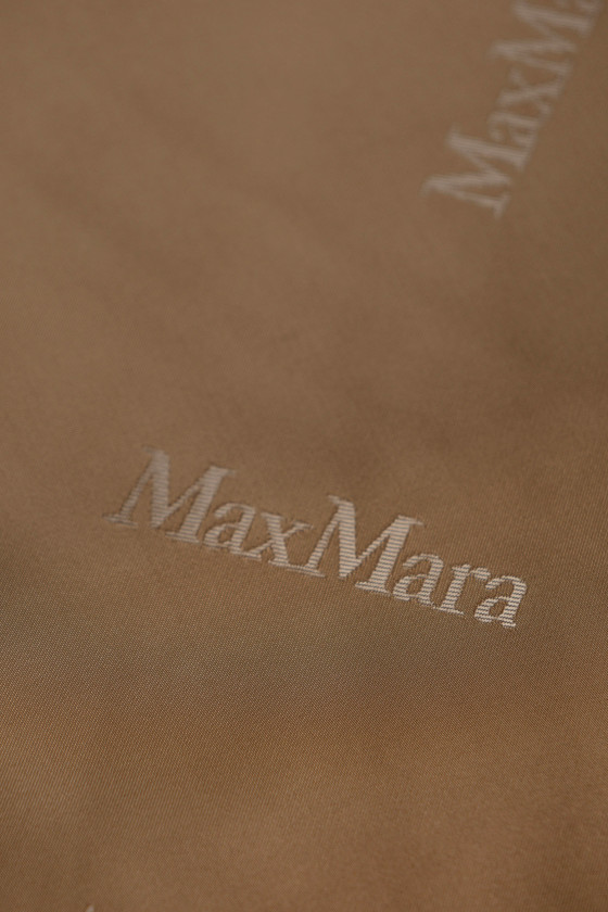 Căptușeală de semnătură bej cu o picătură de roz KUPON 55cm