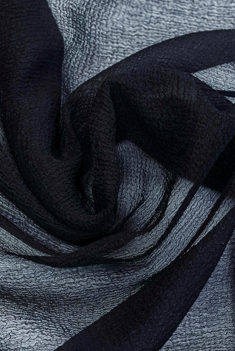 Schwarzer Seidenchiffon