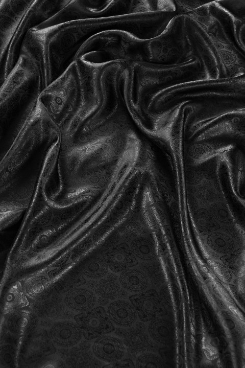 Fekete jacquard bélés