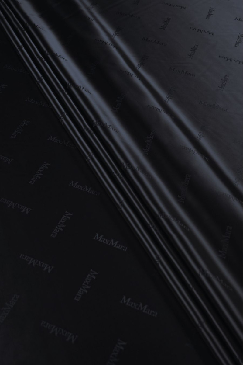 Signature lining dark navy blue