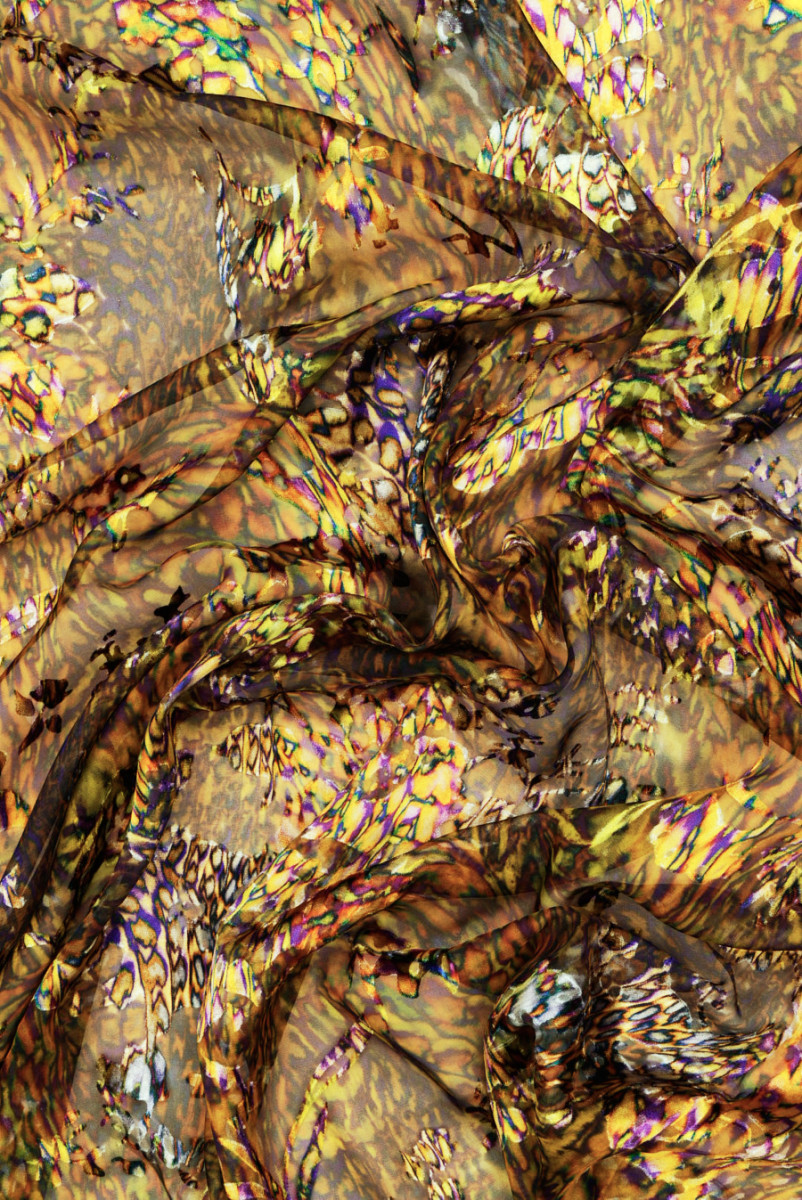 Silk with viscose devore red-purple