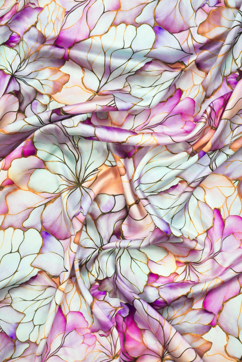 Seda satén con flores KUPON 140 cm