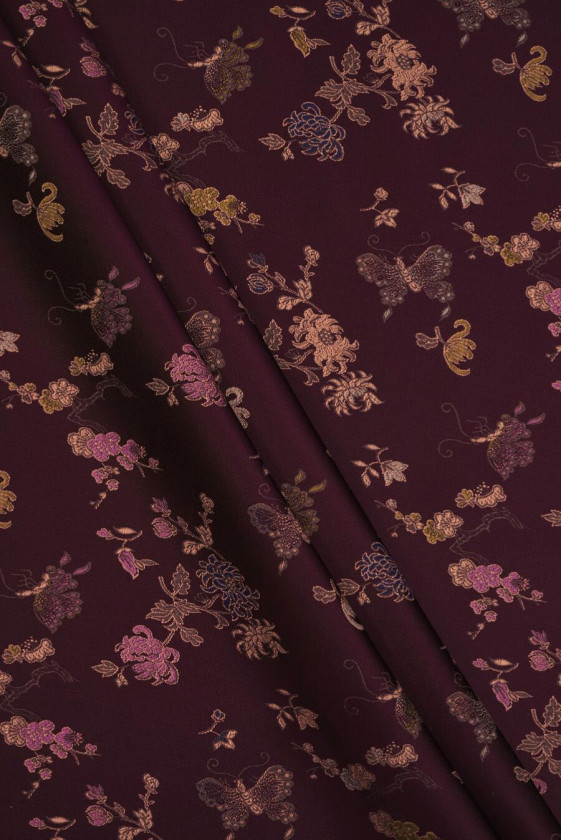 Burgundisk jacquard med blommor KUPONGER