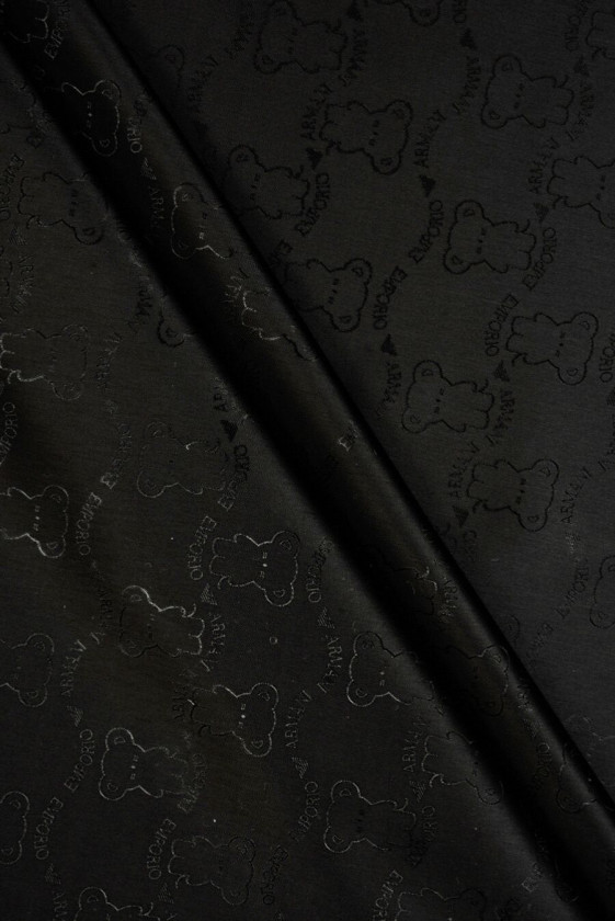 Signature lining black