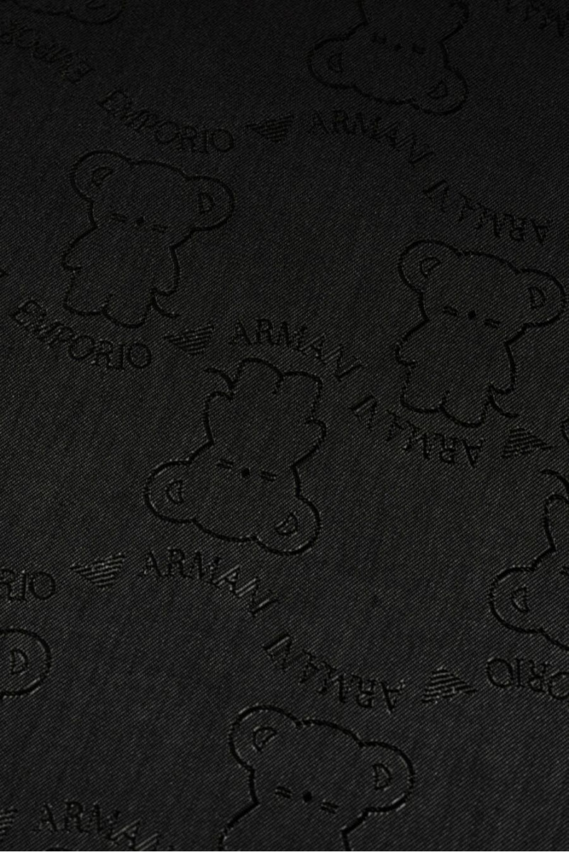 Signature lining black