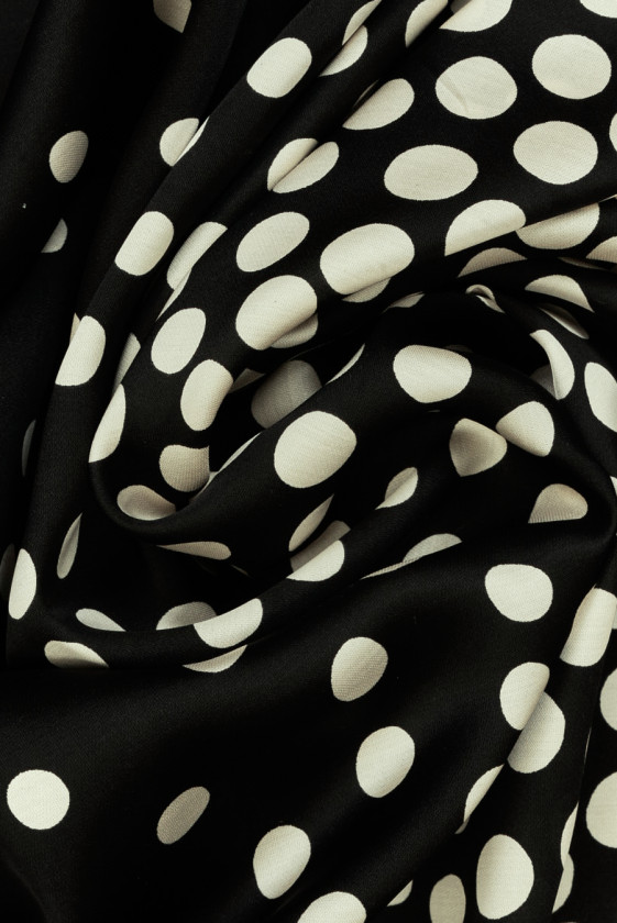 Schwarze Satin-Viskose mit Polka Dots