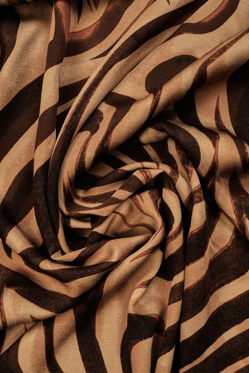 Viscose brown patterns