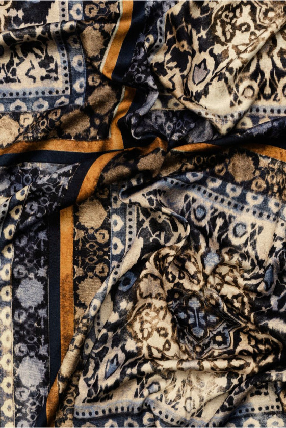 Orientalische Quadrate aus Viskose