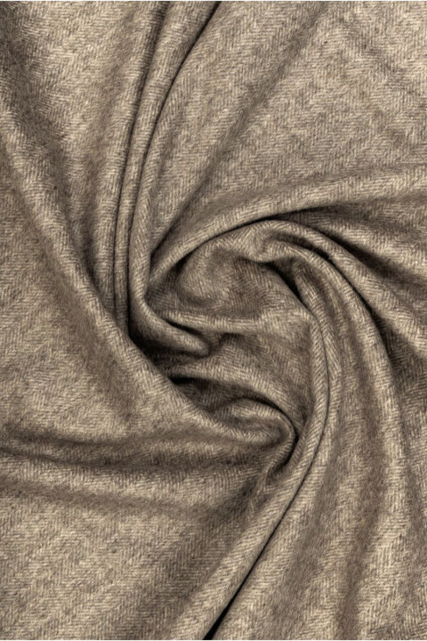 Poly-uld lys beige i fiskebensmønster KUPON 120cm