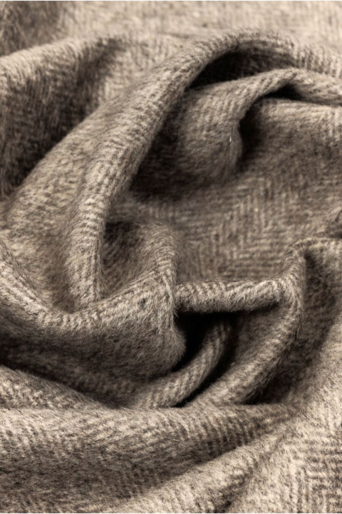 Polybaumwolle Hellbeige mit Fischgrätmuster KUPON 120cm
