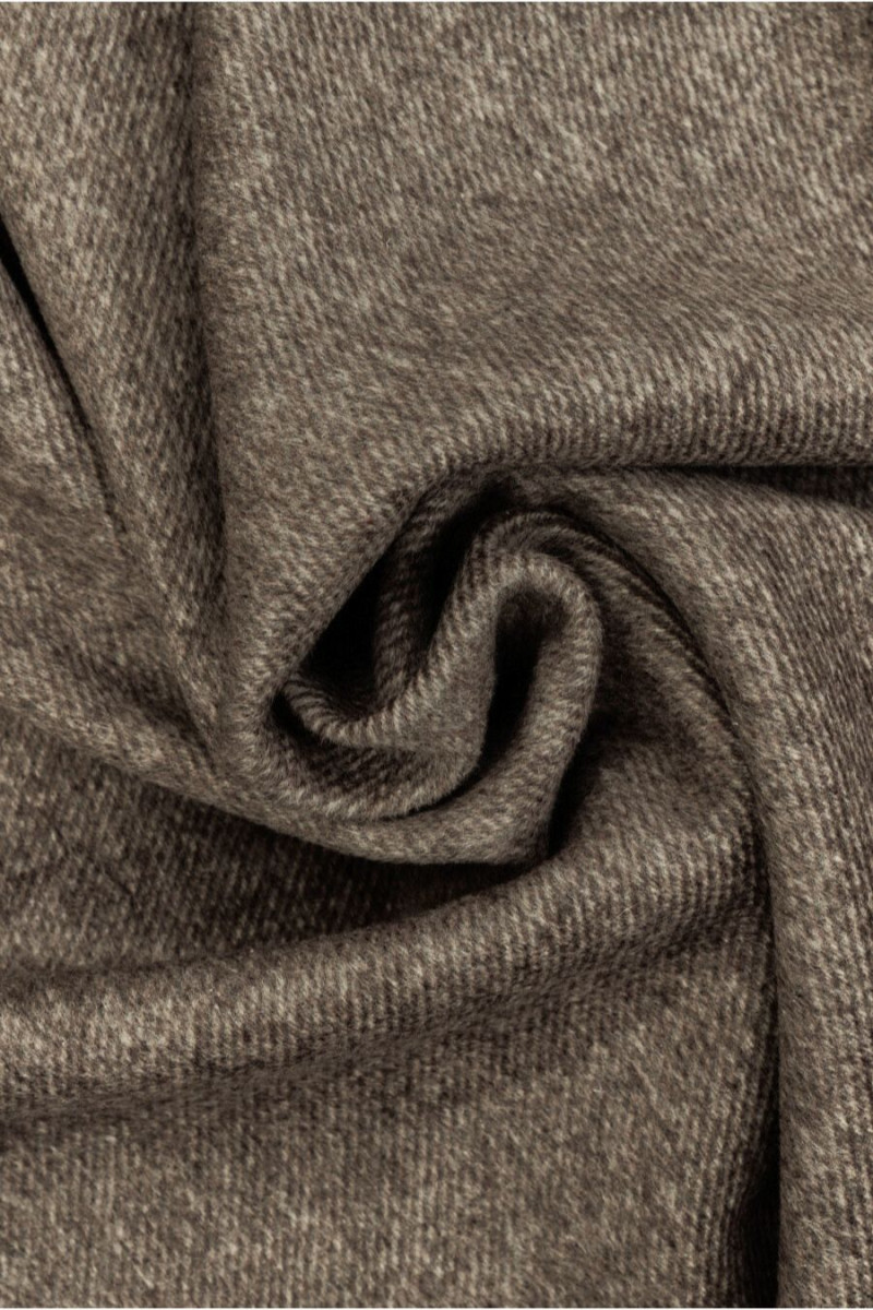 Braun melierte Polywolle