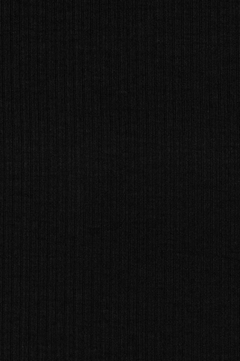 Schwarz gestreifter Strickstoff