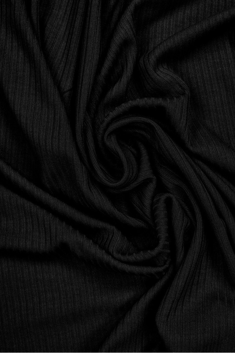 Țesătură tricotată cu dungi negre