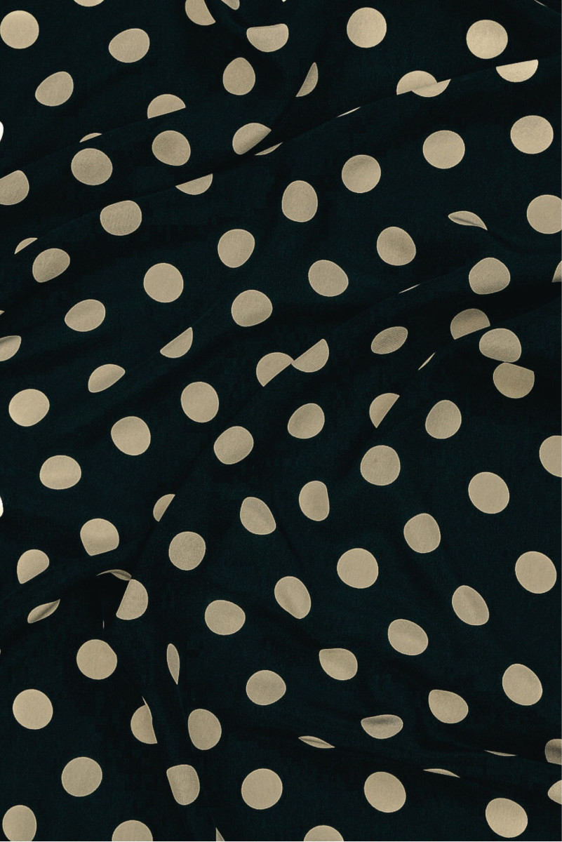 Silk crepe with beige polka dots