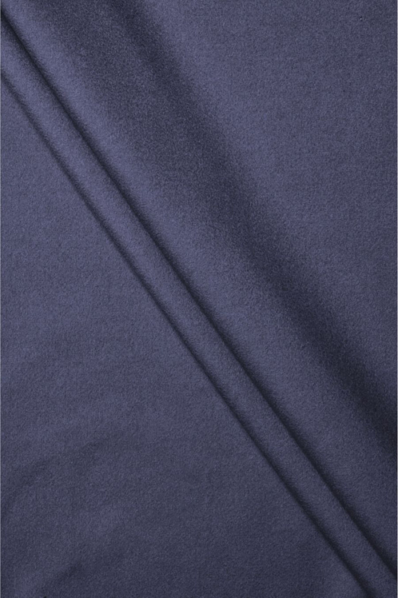 Abrigo granate de lana con una gota de morado