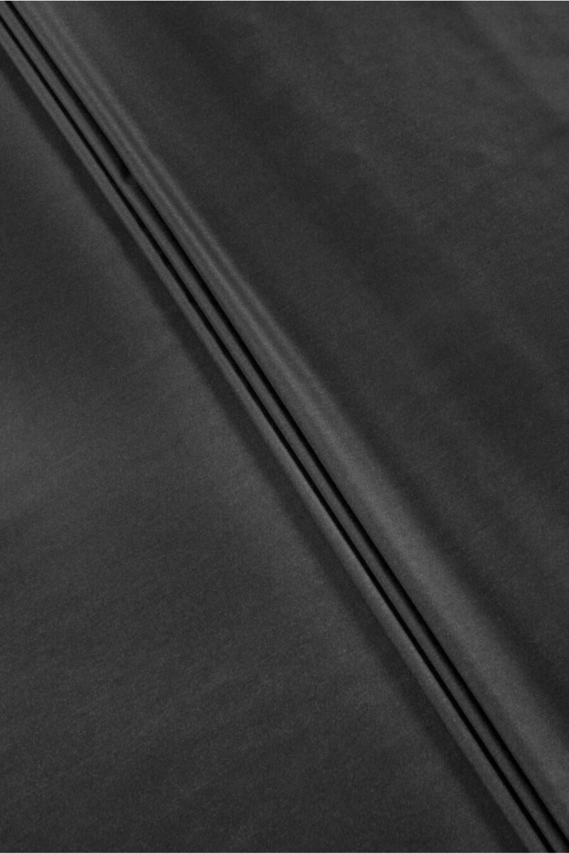 Laine avec soie graphite mélangée