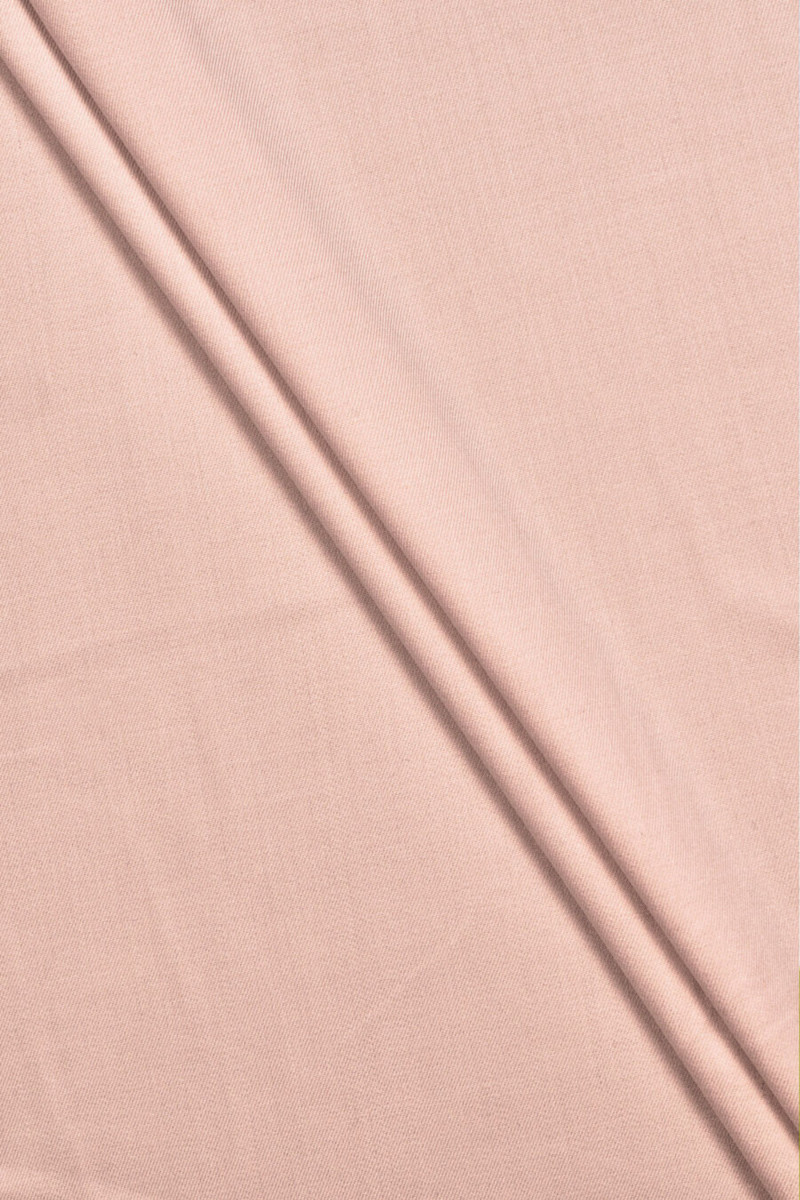 Costume di lana rosa cipria