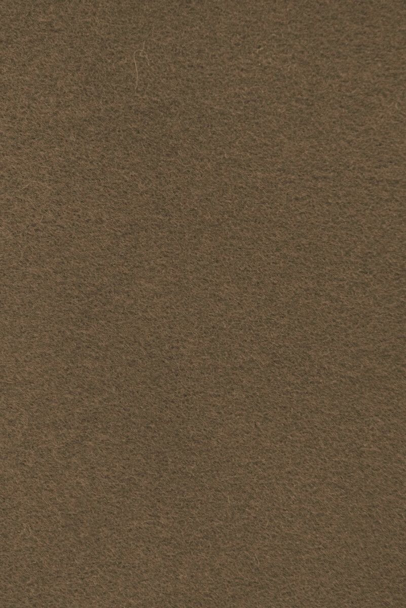 Cashmere costume earthy brown