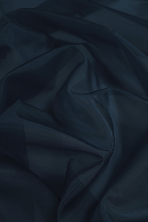 Organza de soie bleu marine foncé