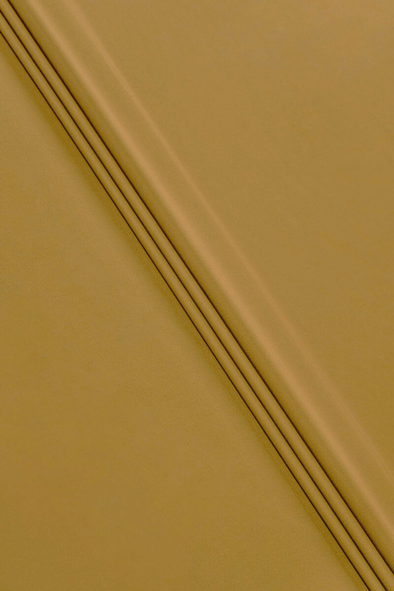 Costume wool with olive silk