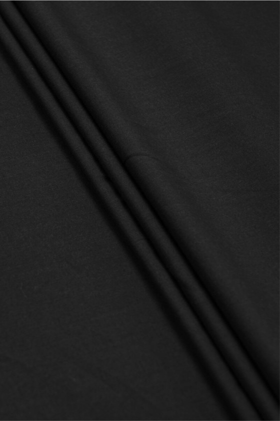 Laine de costume noire