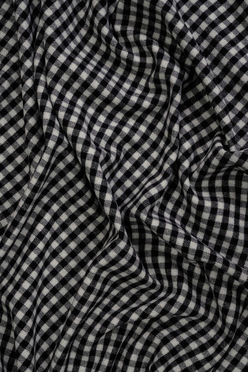 Black and cream trellis wool