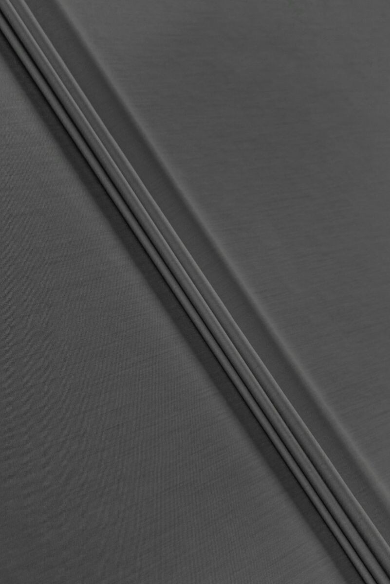 Traje Poliacetato Gris